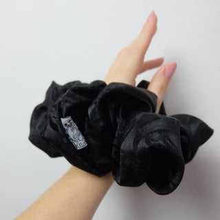 Luxurious Giant Scrunchie - Black